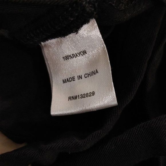 Superdown Backless Button Up Cropped Blouse - Picture 7 of 9